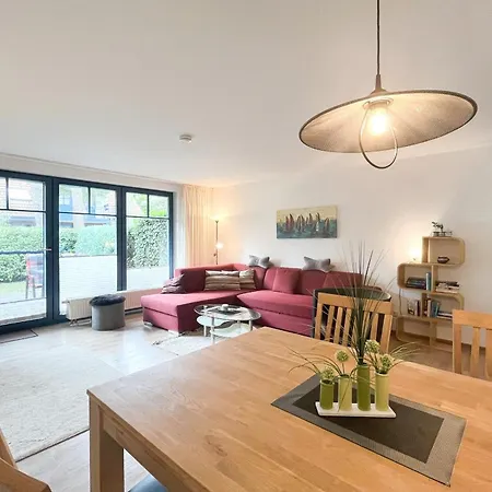 Papillon 12-3 - Erika *