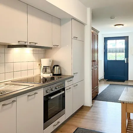 Papillon 12-3 - Erika Boltenhagen (Ostseebad)