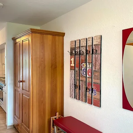 Papillon 12-3 - Erika